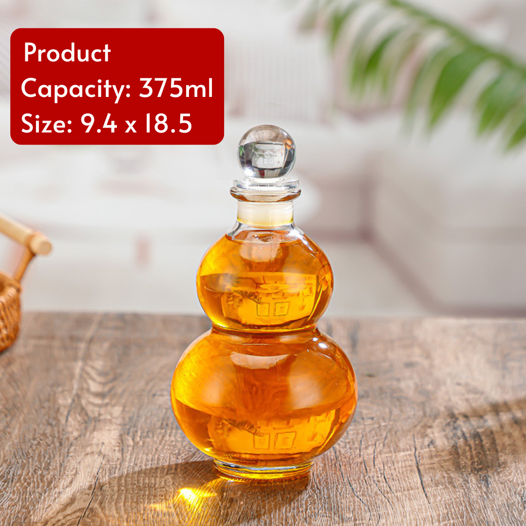 Elegant Glass Whiskey Decanter Gourd Shape Design Bottle