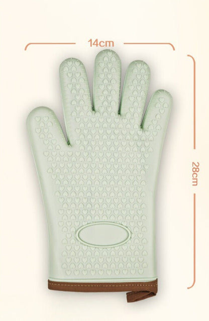 Heat-Resistant Silicone Oven Gloves with Cotton Lining