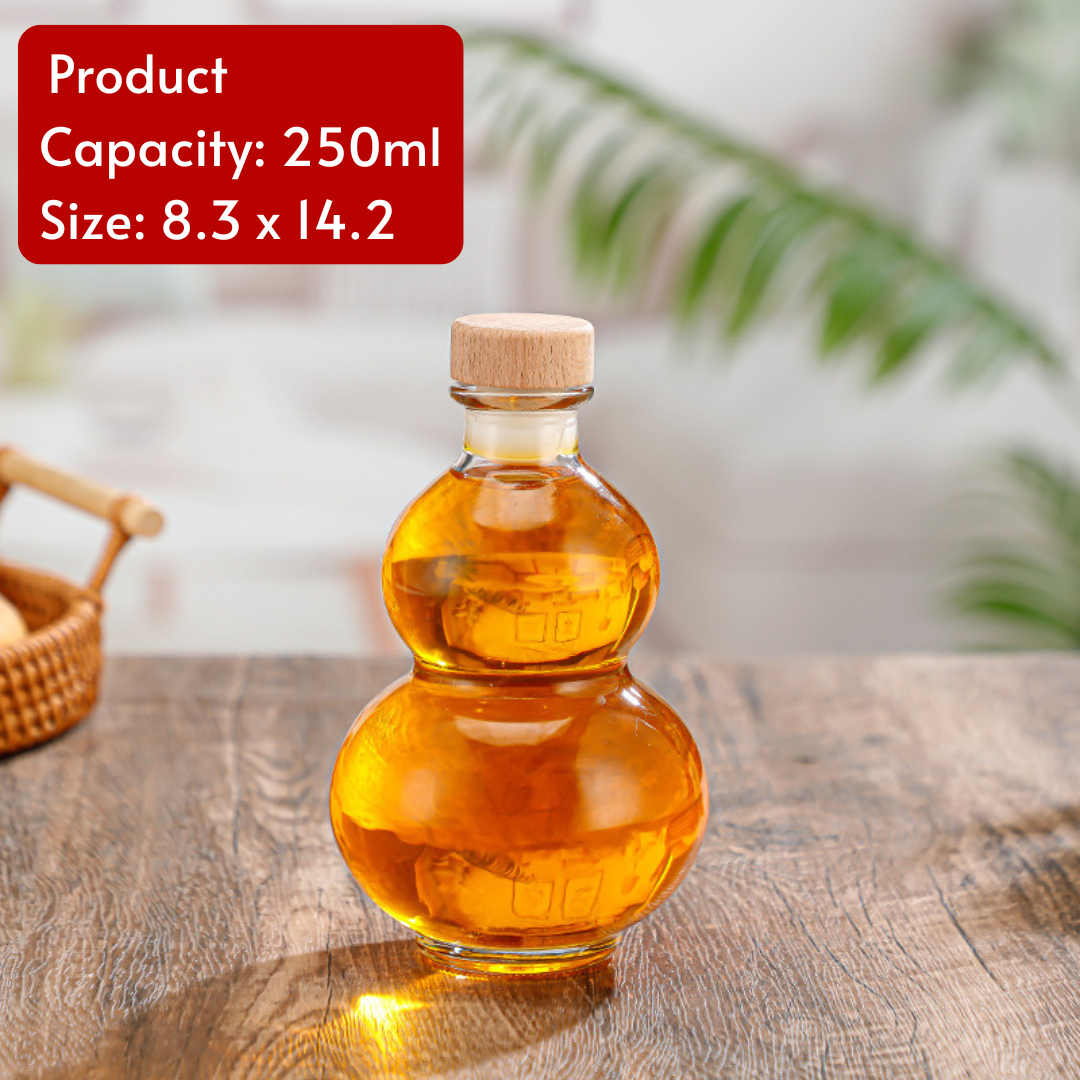 Elegant Glass Whiskey Decanter Gourd Shape Design Bottle